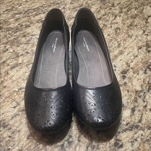 Cloudwalkers, McKenzie Black flats, 10W